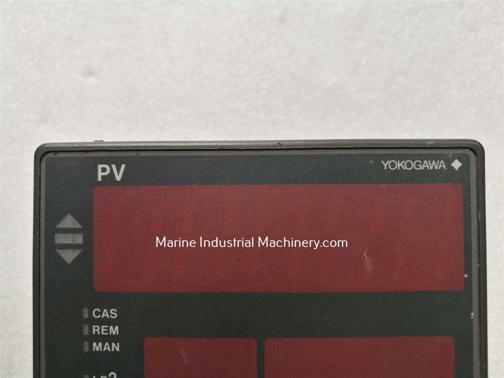 Yokogawa UT550 Controller