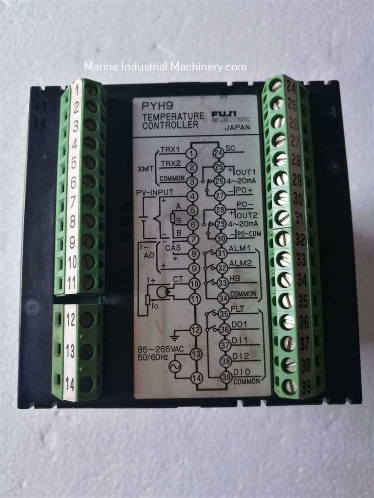Fuji Electric PYH9A302-0YYBY Temperature Controller