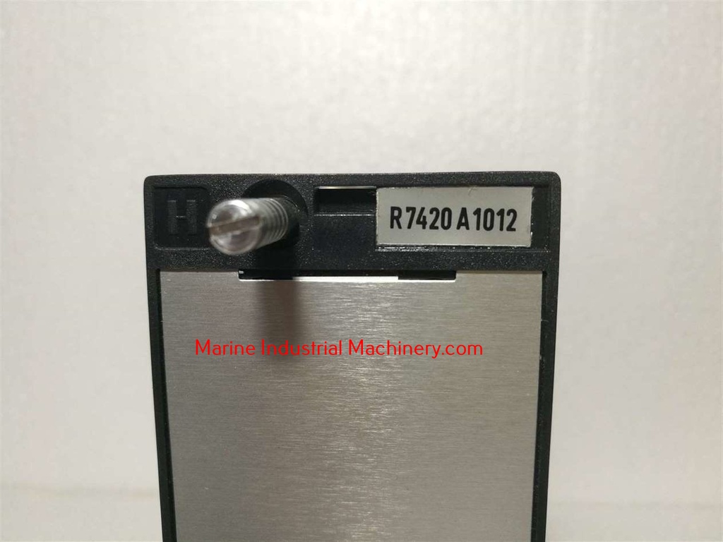 Honeywell Micronik 100 R7420A1012 Temperature Controller