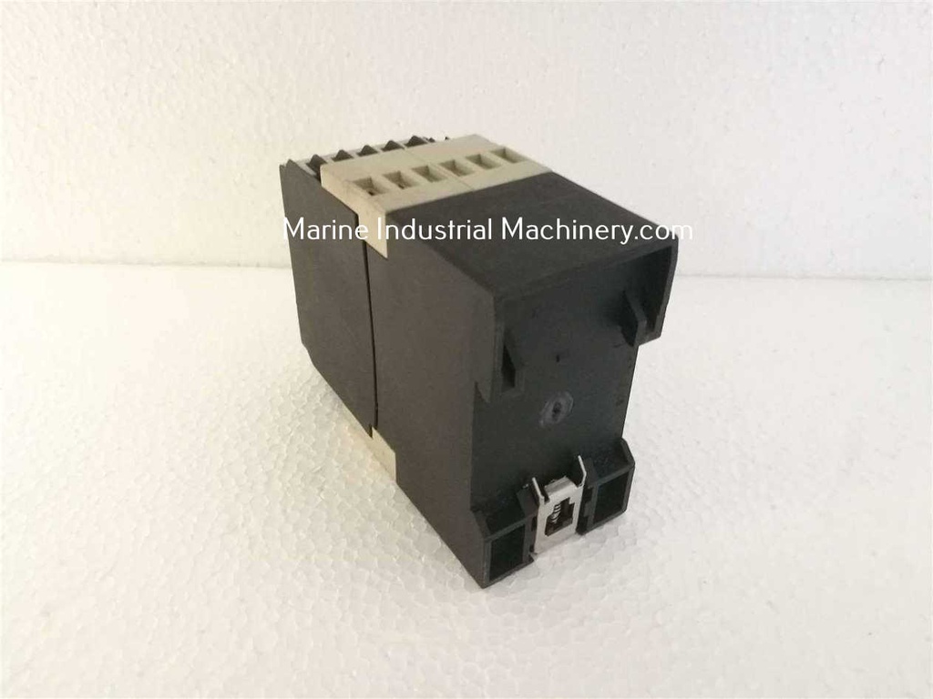 Telemecanique RM3 TAR1 Time Delay Relay