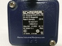 Schmersal TD 422-01Y-1090/2512 Limit Switch