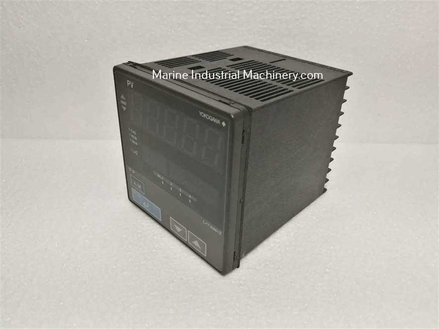 Yokogawa UT551 Controller