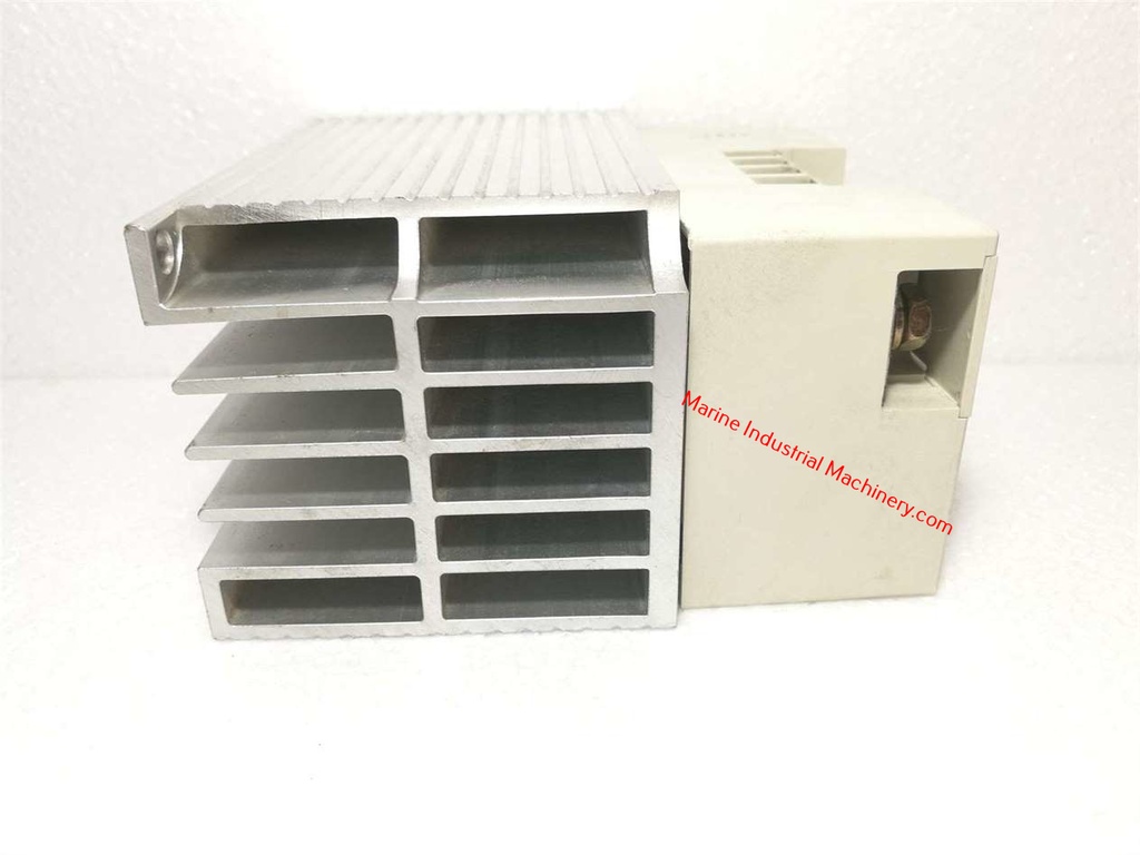 Fuji Electric SS701H-3Z-D3 Solid State Contactor