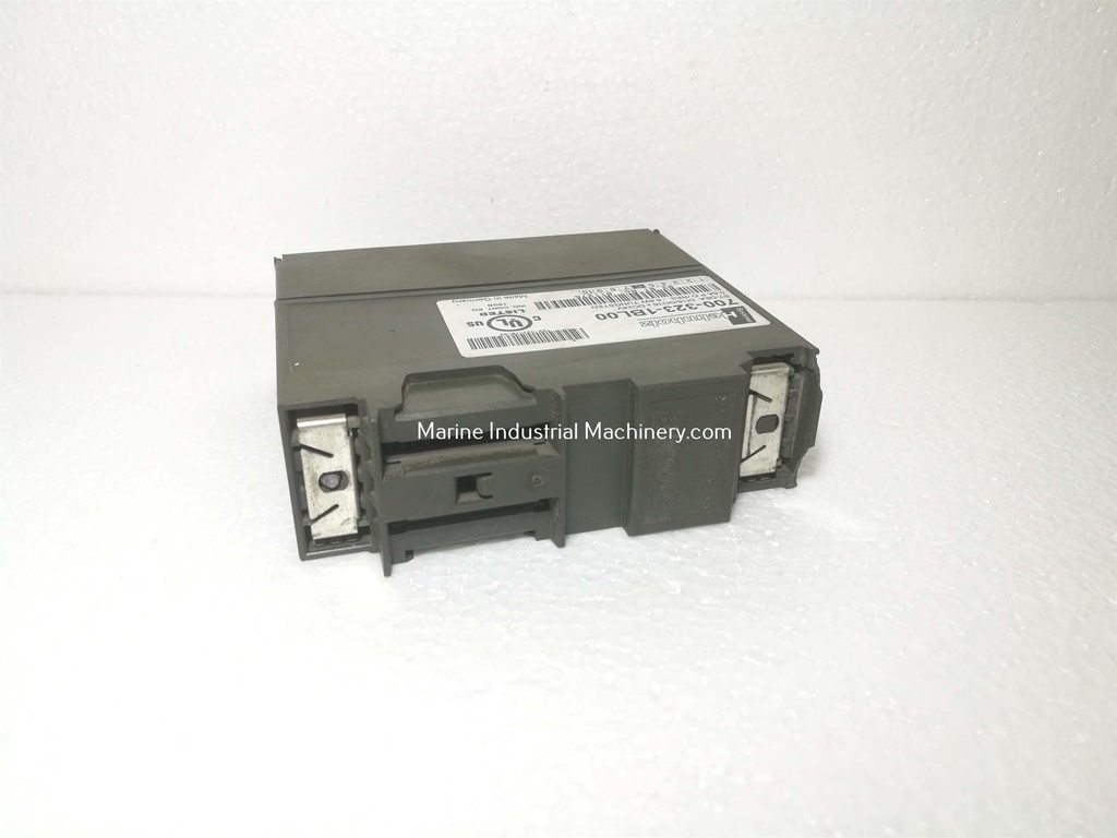 Helmholz 700-323-1BL00 Digital Input-Output Module