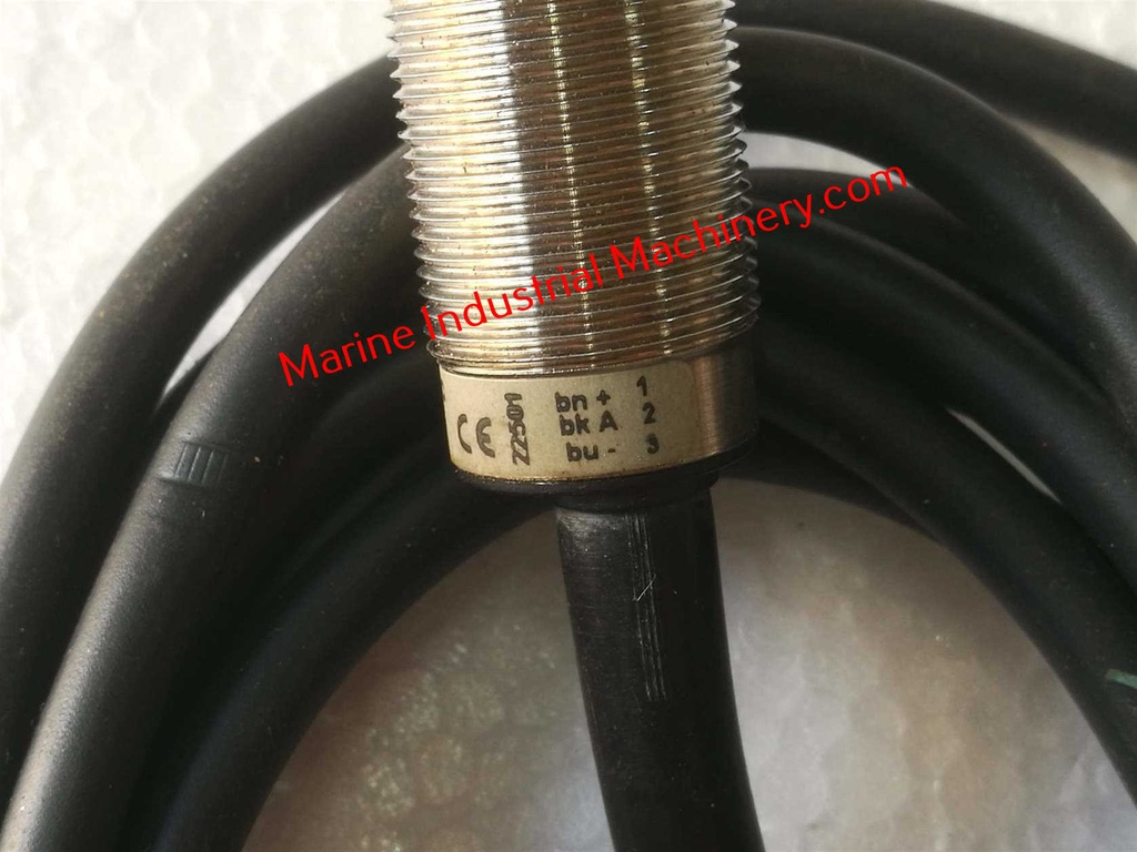 Omron TL-X5E2-E1 Proximity Switch
