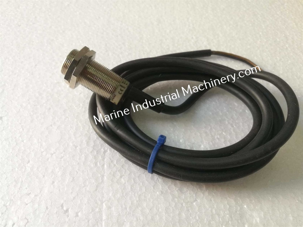 Omron TL-X5E2-E1 Proximity Switch