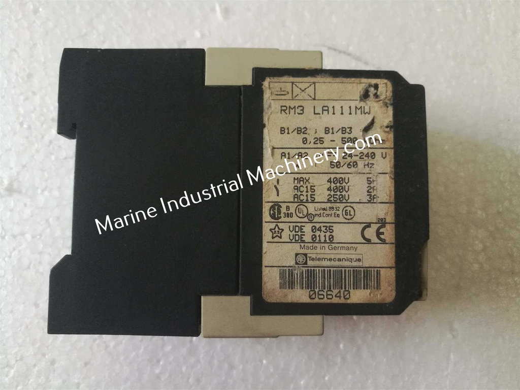 Telemecanique RM3 LA111MW Liquid Level Control Relay