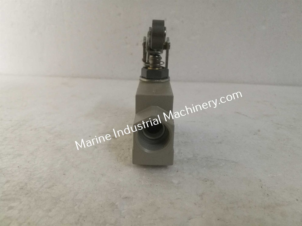 Omron ZE-QA2-2 Limit Switch