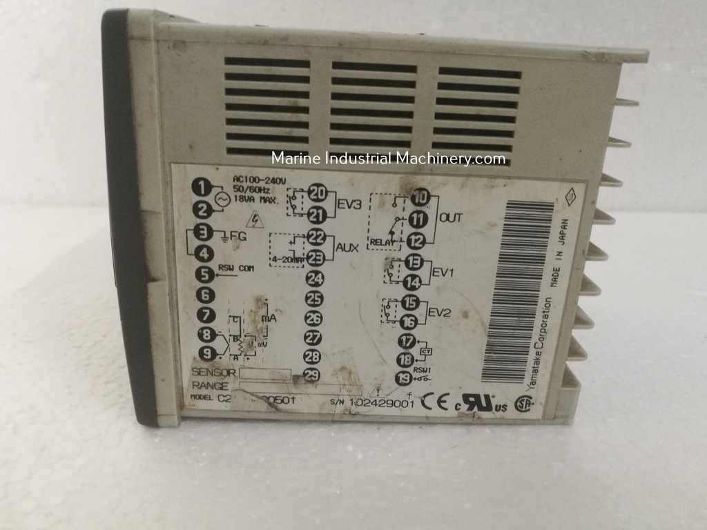 Azbil-Yamatake SDC21 Temperature Controller