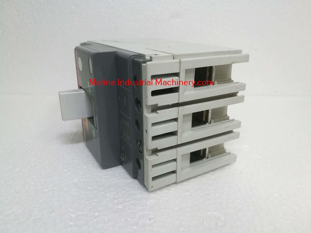ABB SACE Tmax T1N 160 Circuit Breaker (3P 100A)