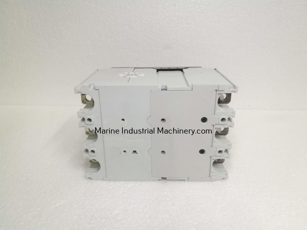 ABB SACE Tmax XT2L 160 Circuit Breaker (3P 50A)