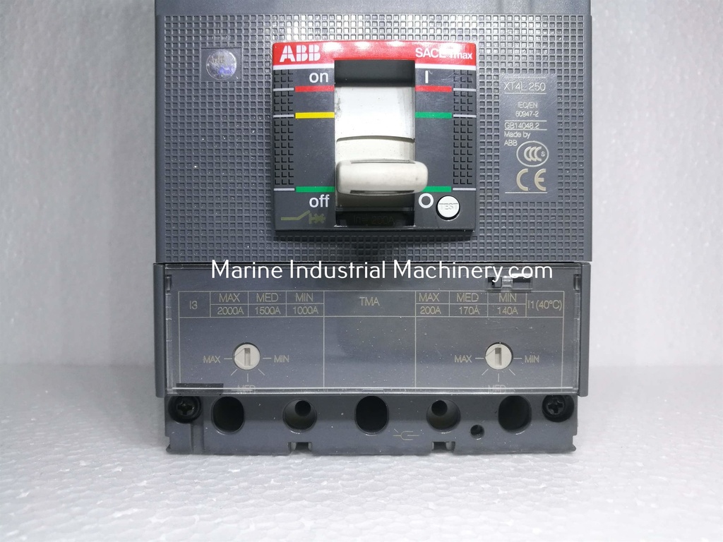 ABB SACE Tmax XT4L 250 Circuit Breaker(3P 200A)