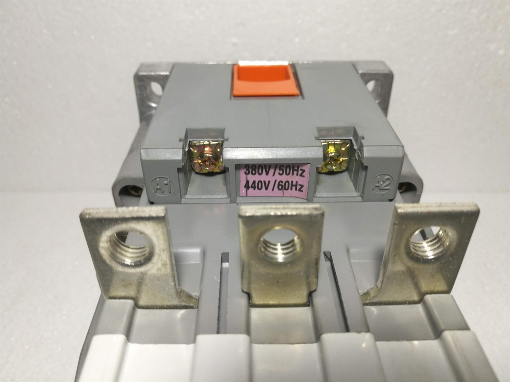 Hyundai HiMC 80 Magnetic Contactor