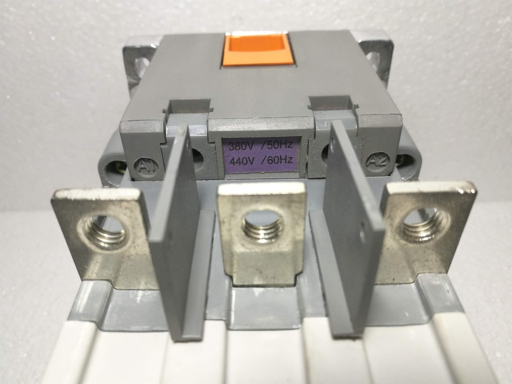 Hyundai HiMC90 Magnetic Contactor