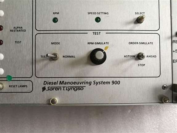 Soren T.Lyngso 90036922 V01 Diesel Manoeuvring System 900