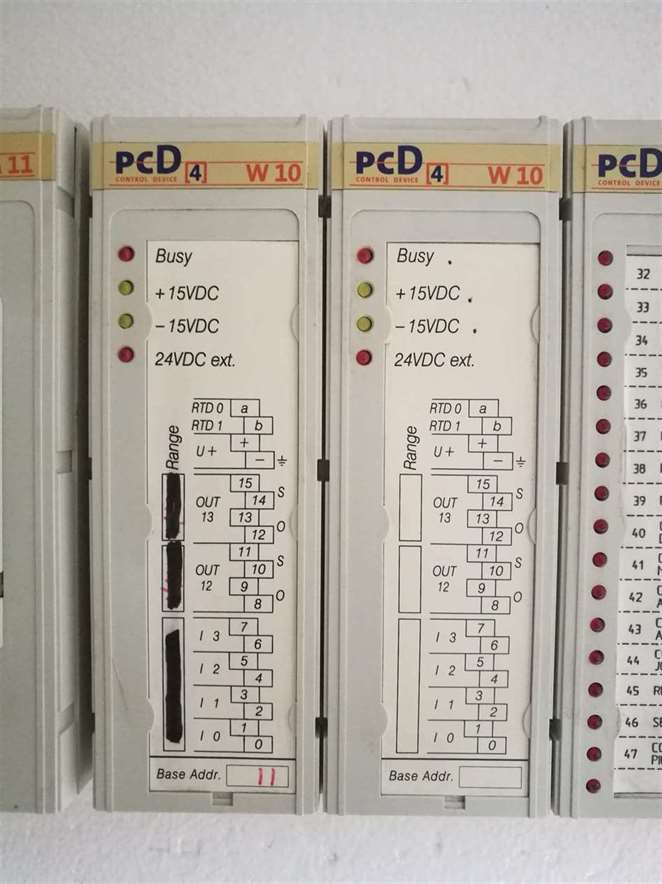 SAIA PCD4 N21+M11+W10[2]+E11[2]+A40[2] Input Output Modules