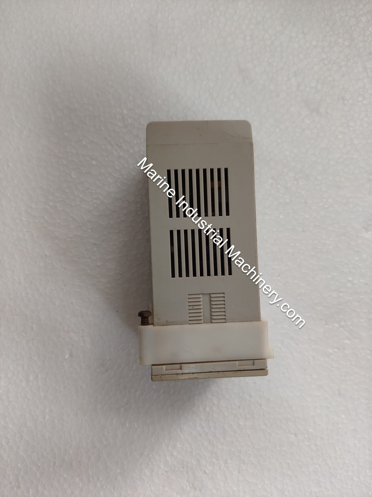 Omron E5CWT-Q1P Temeprature Controller