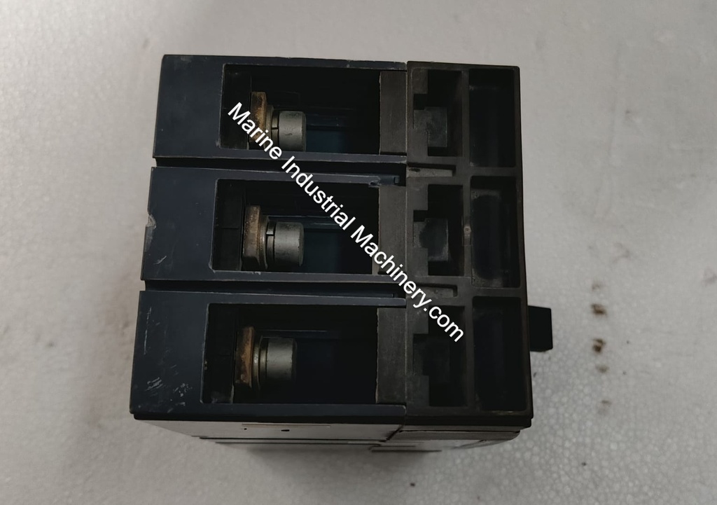 Siemens 3VT2725-2AA36-0AA0 3 Pole Circuit Breaker
