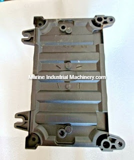 Mennekes 7621RS Right Angle Switchable