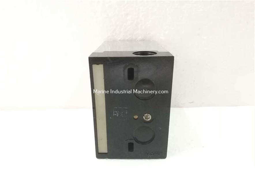 Elesta FW24 K2 Controller Switch