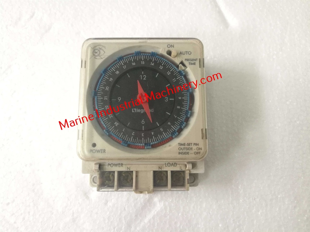 Legrand 649 920 MaxiRex 4T Timer Switch