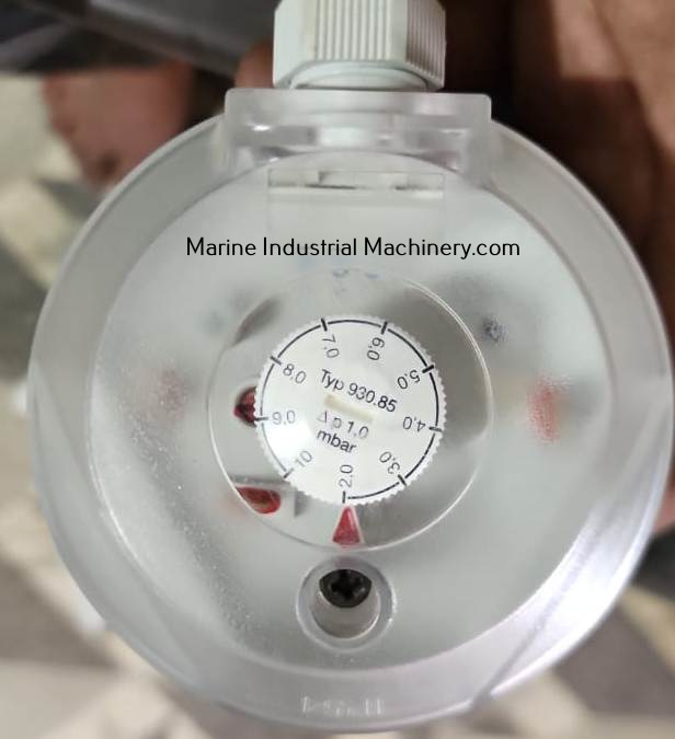 Sauter 930.85 Air Differential Pressure Switch