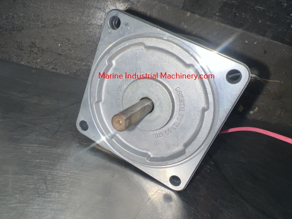 Oriental Motor 4IK25GN-A Induction Motor