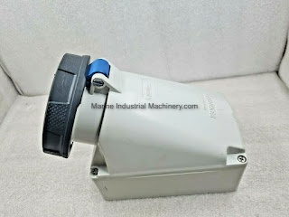 Mennekes 128RS Wall Mounted Socket