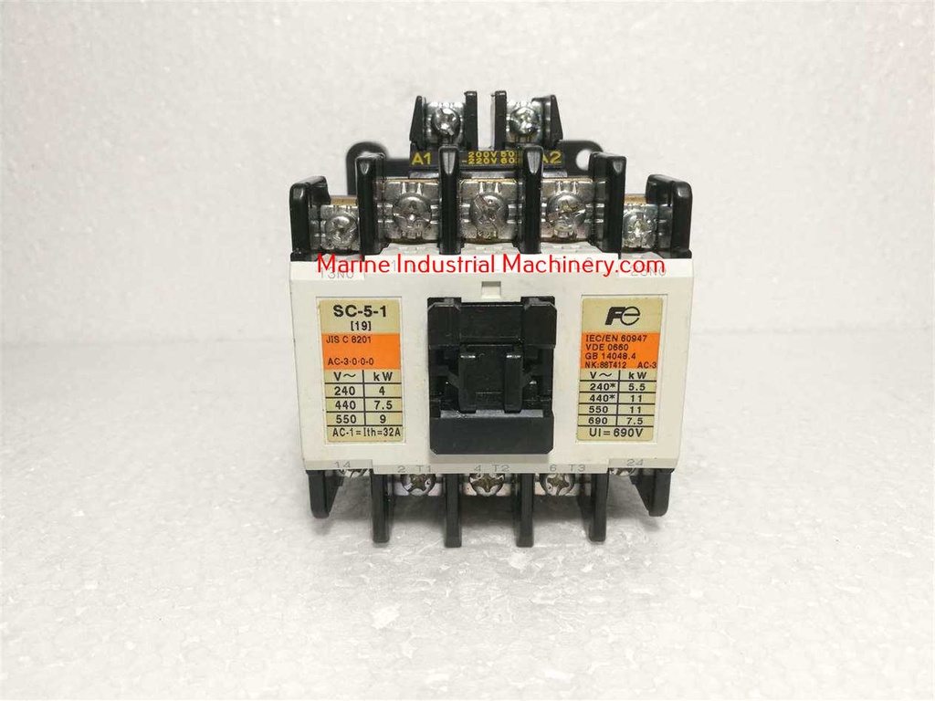 Fuji Electric SS701H-3Z-D3 Solid State Contactor