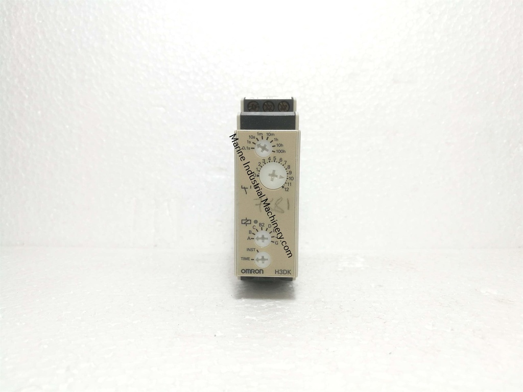 Omron H3DK-M2 Multifunction Timer Relay