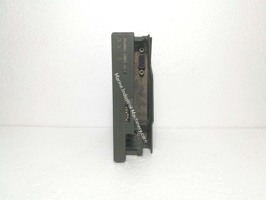 Siemens SIMATIC S7 6ES7 153-1AA03-0XB0 Interface Module
