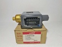 Yamatake L404F208 Pressure Switch