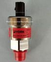 York 025-29139-009 Pressure Sensor